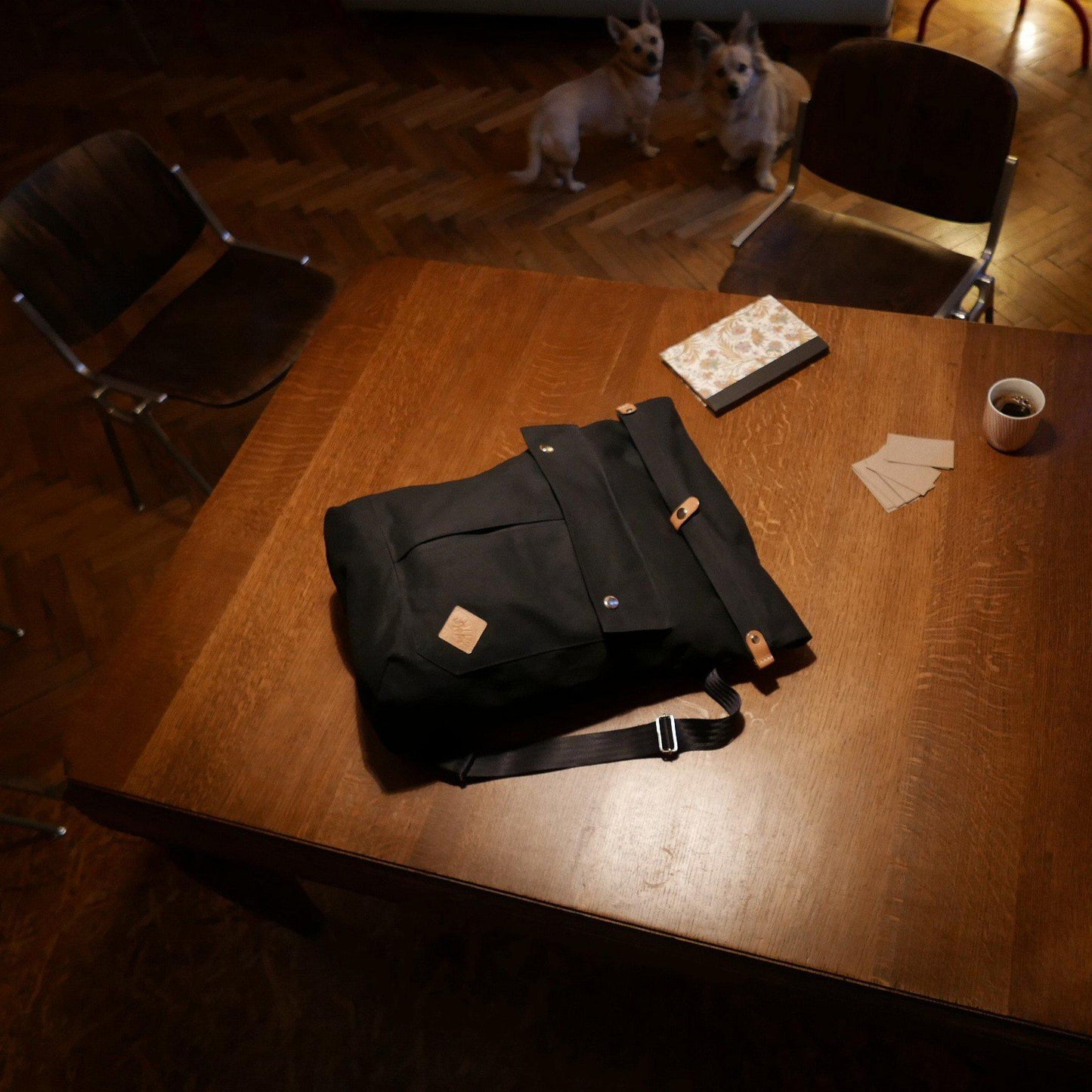 Portlander in black backpack - La Jefa and sons