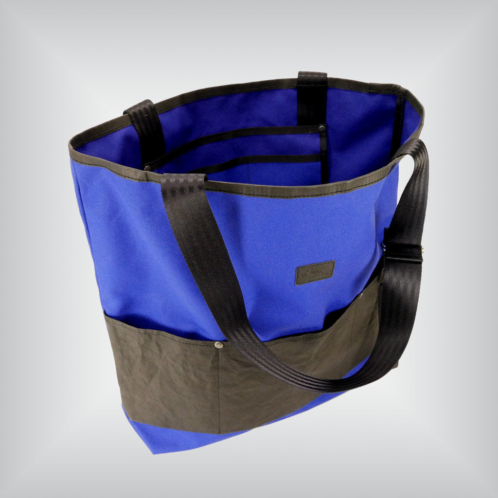 Oversized tote