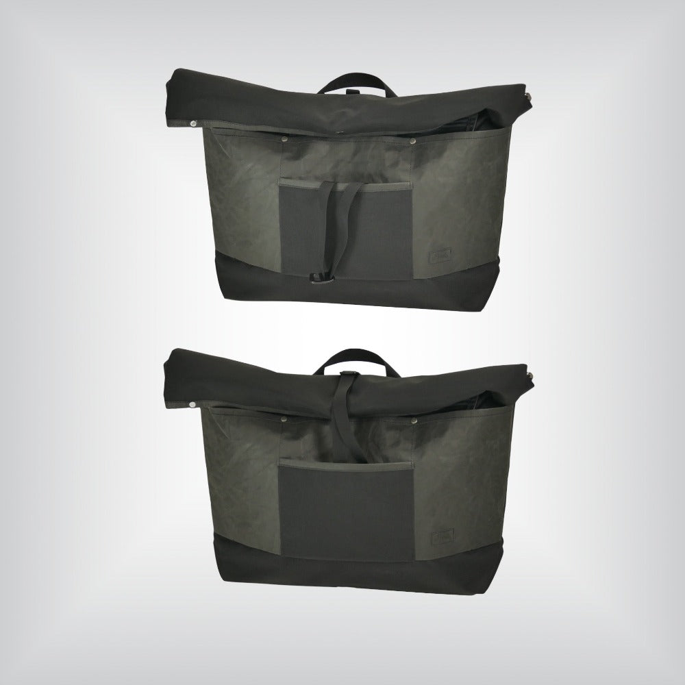 Expandable roll top closure secured with a G-hook for versatile packing options.