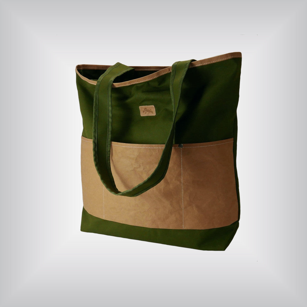 Oversized tote